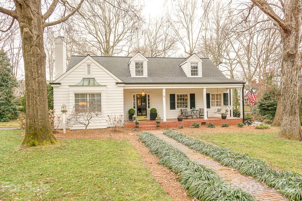931 5th Avenue NW Hickory NC 28601