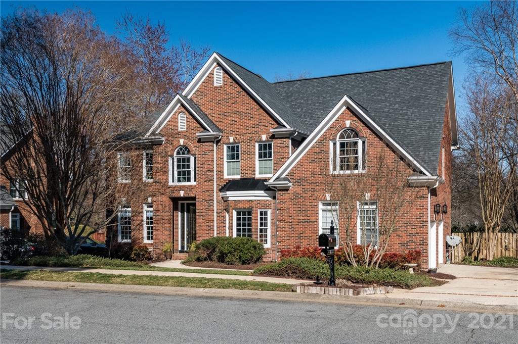 6110 Glen Manor Drive Charlotte NC 28269