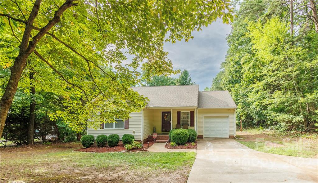 5718 Lewis Road Gastonia NC 28052