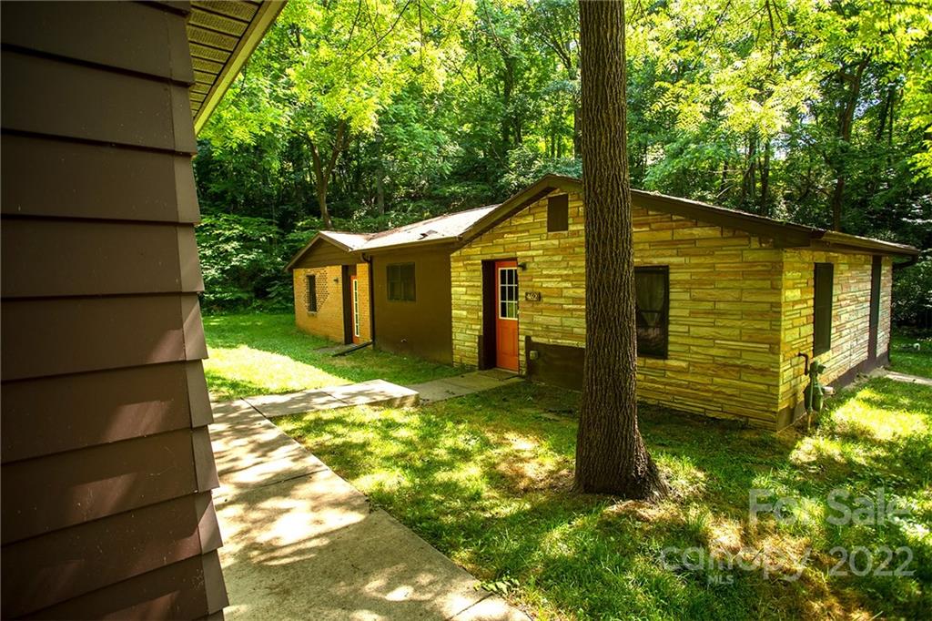 462 Governors View Road Asheville NC 28805