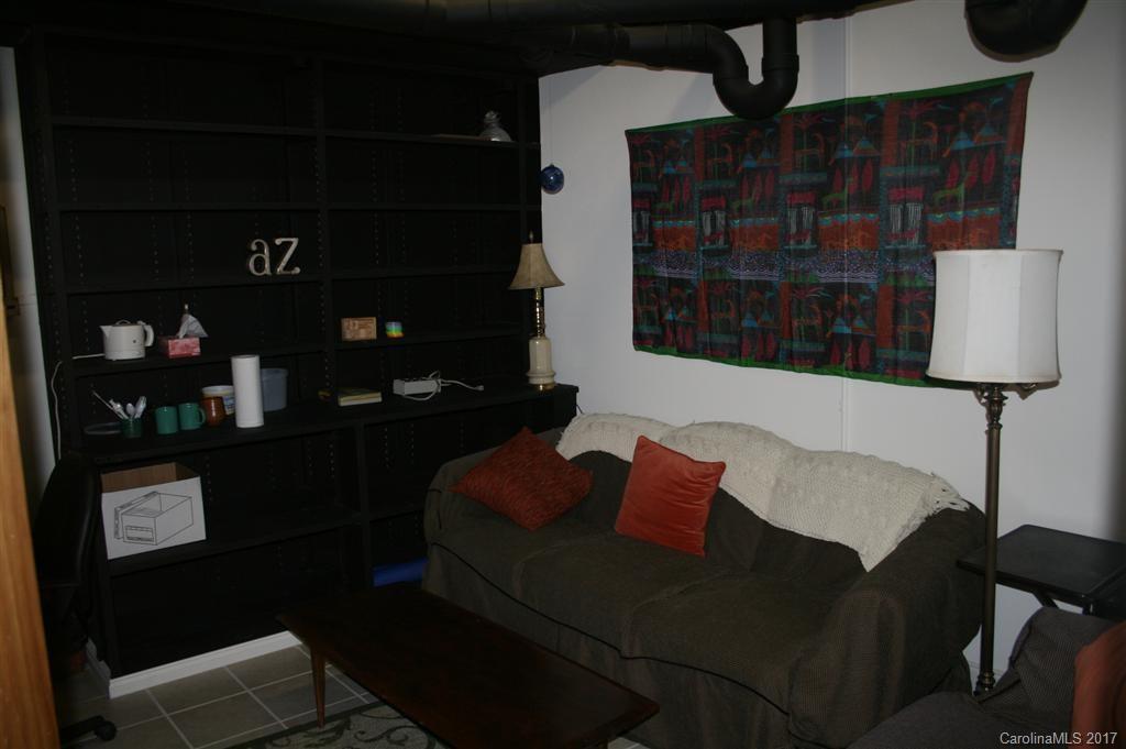 51 College Street Asheville NC 28801