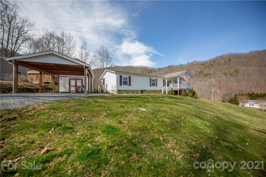 22 Mahan Lane Waynesville NC 28786
