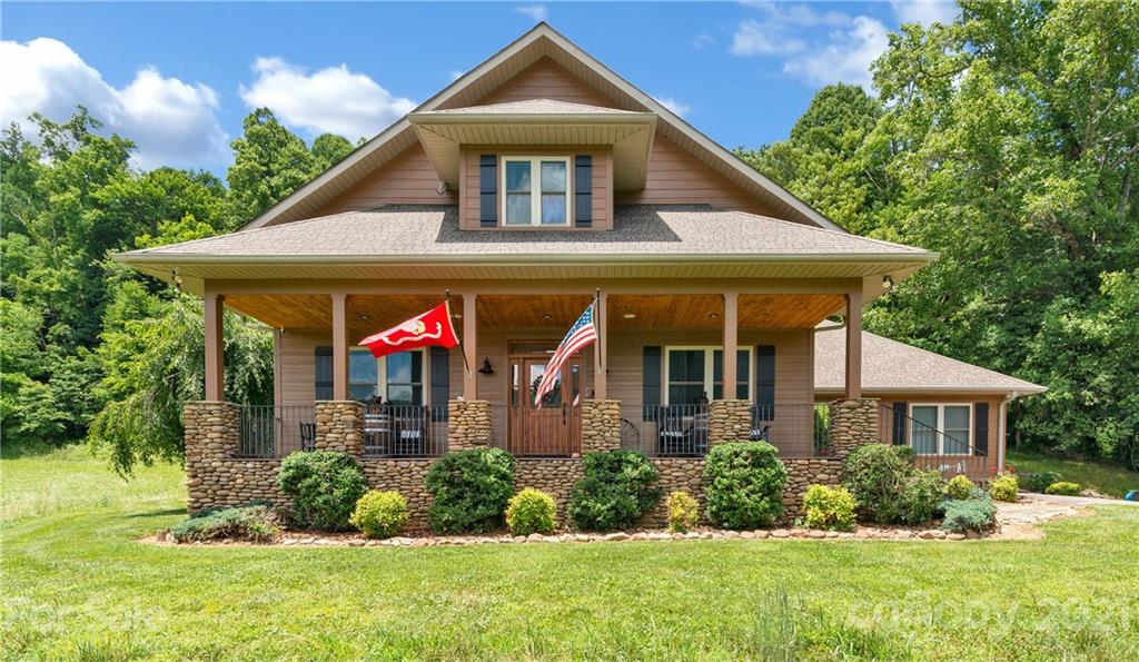 253 Benitez Way Clyde NC 28721