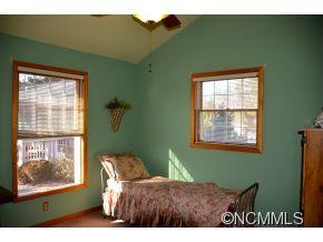 1037 Blue Rock Road Burnsville NC 28714