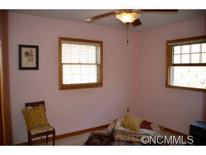 1037 Blue Rock Road Burnsville NC 28714