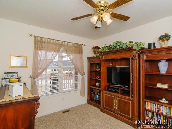 15 Loridon Drive Weaverville NC 28787