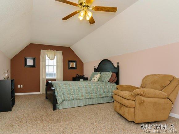 15 Loridon Drive Weaverville NC 28787