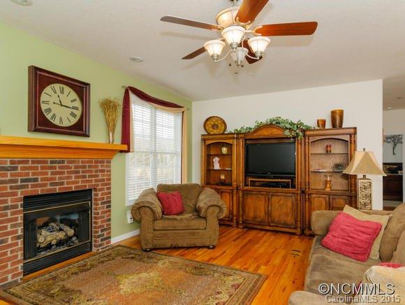 15 Loridon Drive Weaverville NC 28787