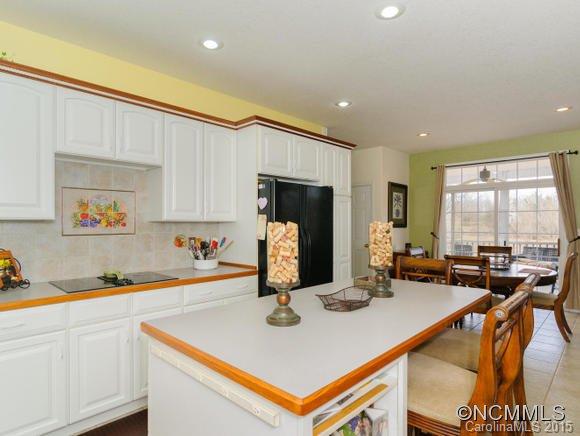 15 Loridon Drive Weaverville NC 28787