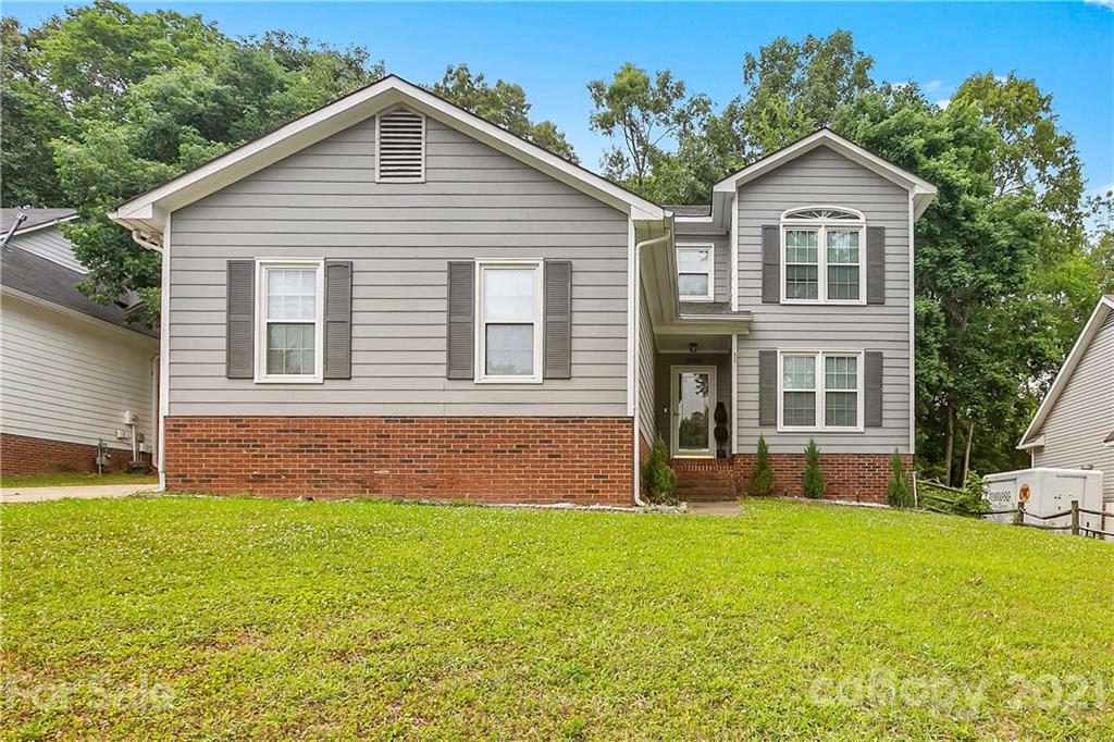 5600 Vandora Drive Charlotte NC 28215