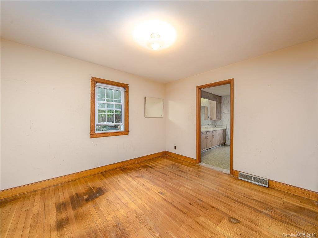 6 Brown Avenue Asheville NC 28804