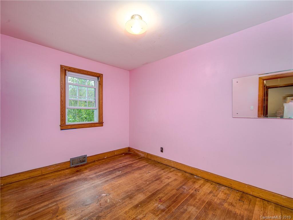 6 Brown Avenue Asheville NC 28804