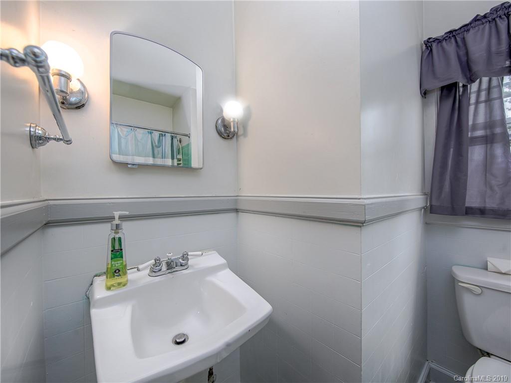 6 Brown Avenue Asheville NC 28804