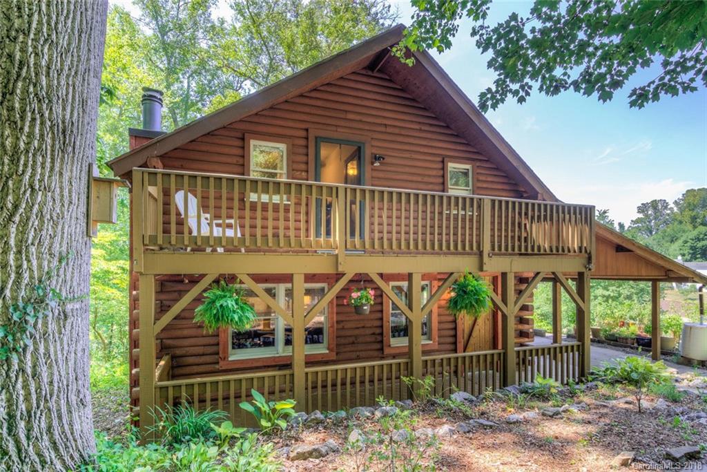 20 Woodridge Lane Asheville NC 28806