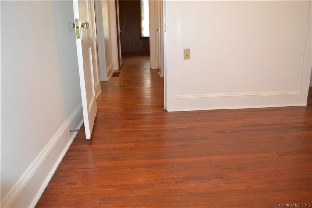 24 Laurel Avenue Asheville NC 28804