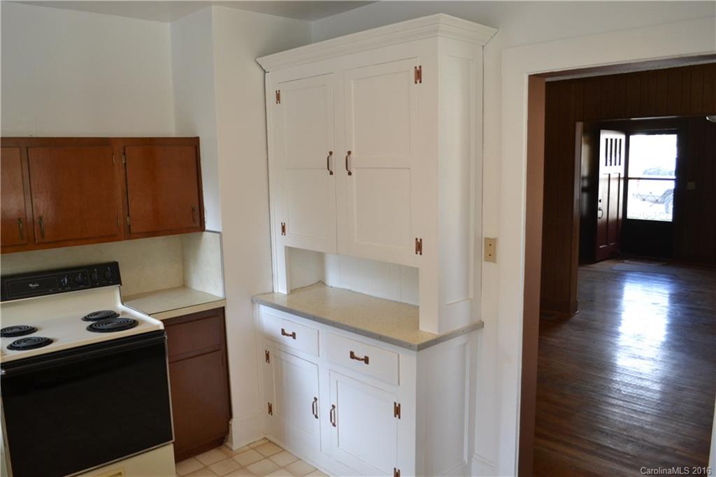 24 Laurel Avenue Asheville NC 28804