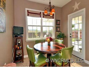 253 Yadkin Road Fletcher NC 28732