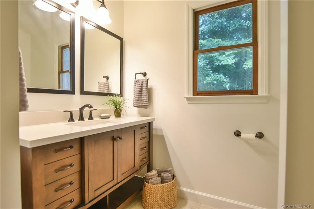 2 Sundance Lane Arden NC 28704