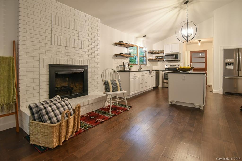 2 Sundance Lane Arden NC 28704