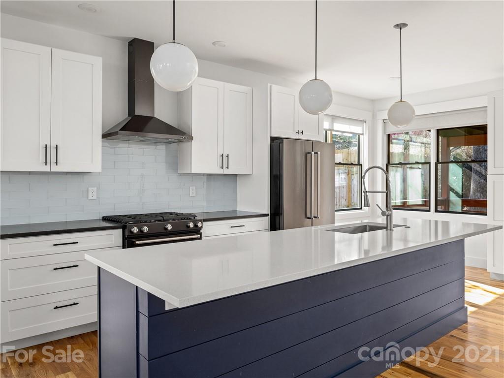 26 Florida Place Asheville NC 28806