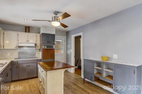 392 Eliada Home Road Asheville NC 28806