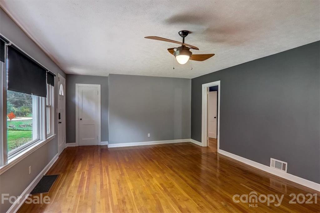 392 Eliada Home Road Asheville NC 28806