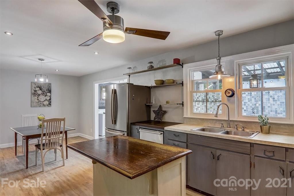 392 Eliada Home Road Asheville NC 28806