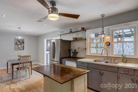 392 Eliada Home Road Asheville NC 28806