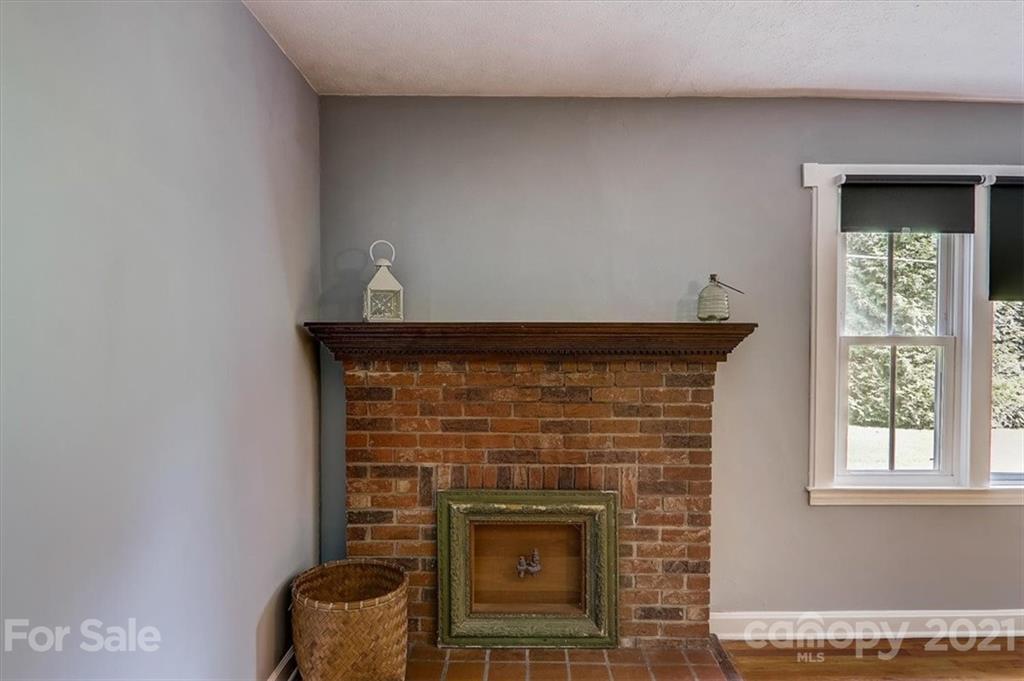 392 Eliada Home Road Asheville NC 28806