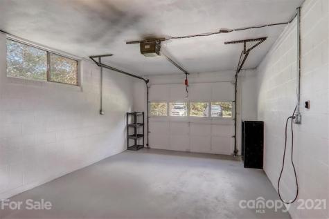 392 Eliada Home Road Asheville NC 28806