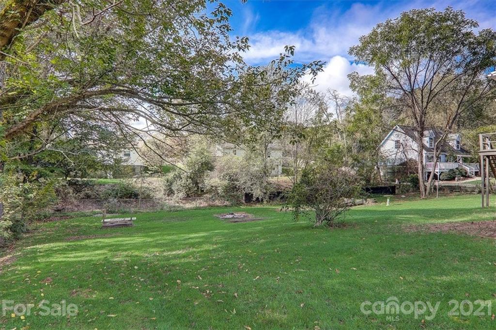 392 Eliada Home Road Asheville NC 28806