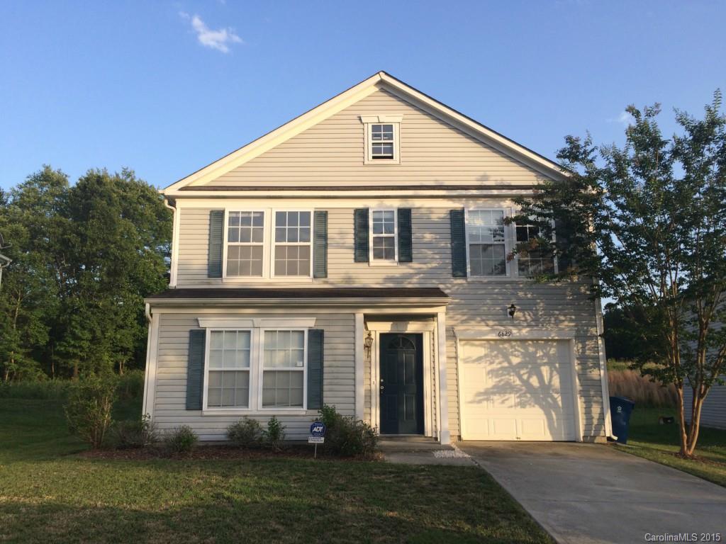 6829 Wandering Creek Drive Charlotte NC 28216