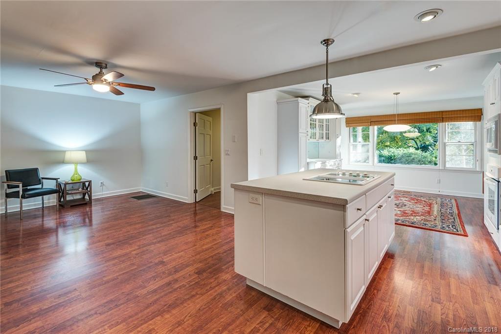 52 Bear Creek Road Asheville NC 28806