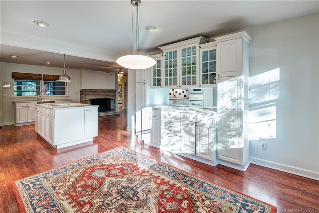 52 Bear Creek Road Asheville NC 28806