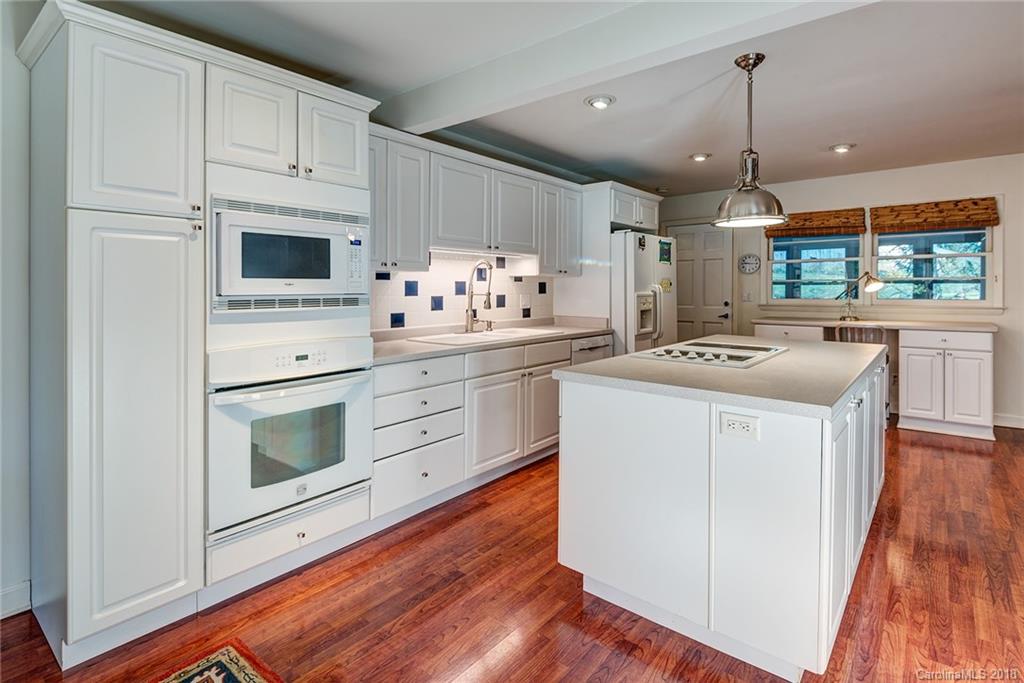 52 Bear Creek Road Asheville NC 28806