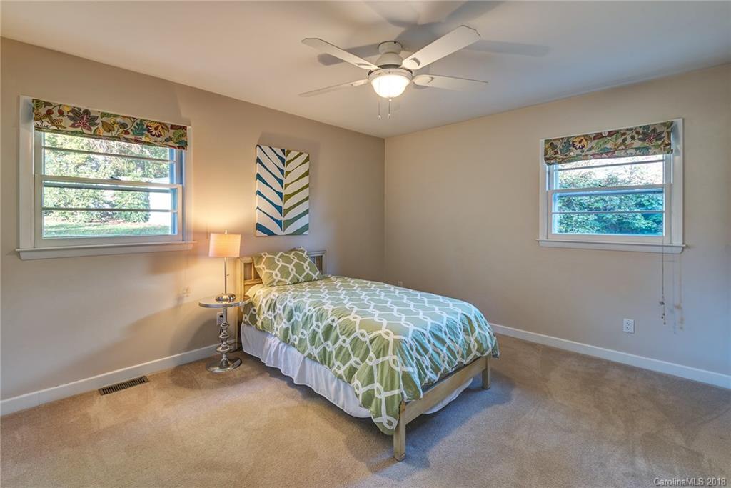 52 Bear Creek Road Asheville NC 28806