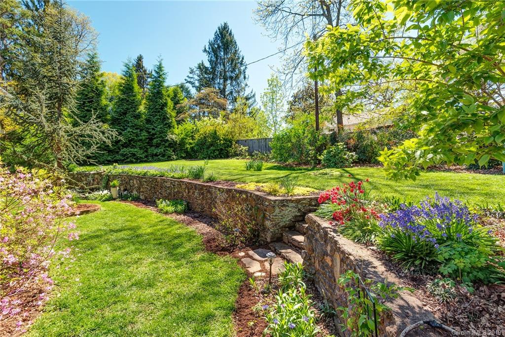 52 Bear Creek Road Asheville NC 28806