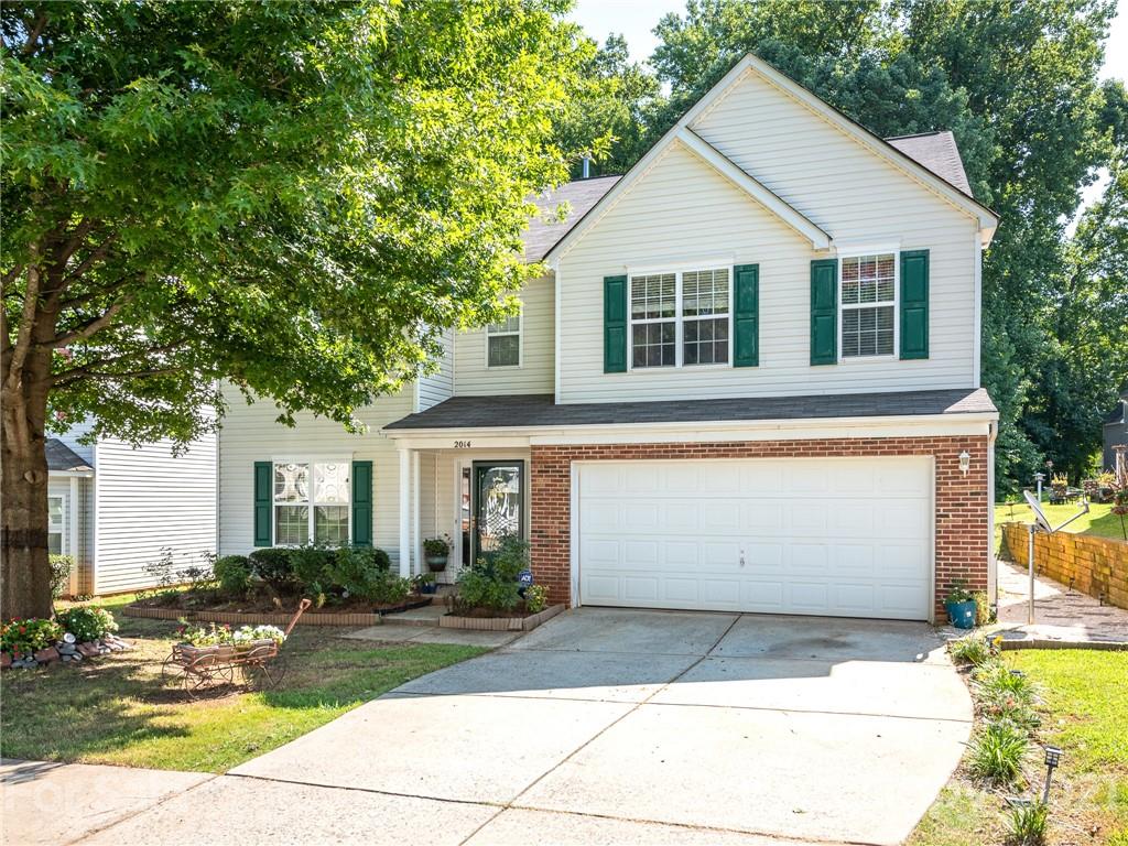 2014 Darbywine Drive Charlotte NC 28216