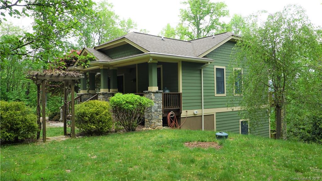 93 Sang Way Waynesville NC 28786