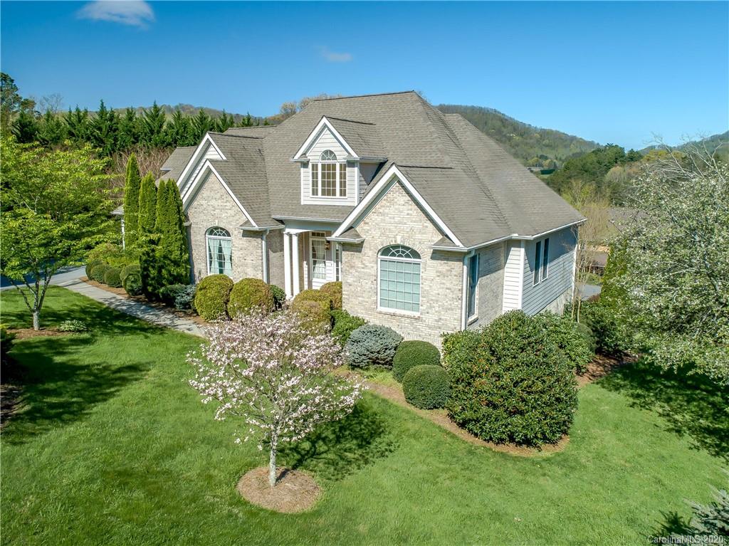 301 Orchard Court Fairview NC 28730