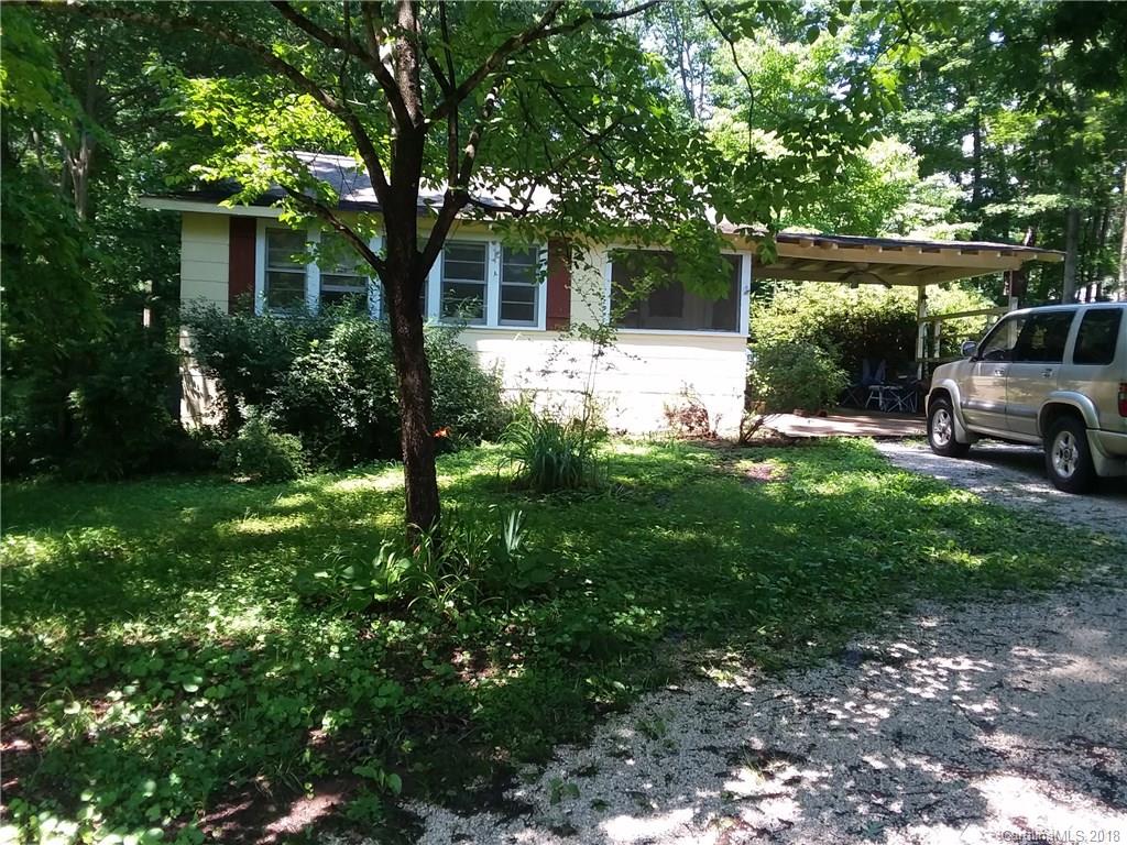 1090 Blanton Street Columbus NC 28722
