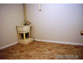 9 Ballantree Drive Asheville NC 28803
