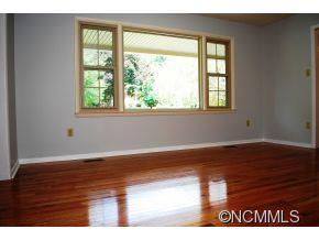 9 Ballantree Drive Asheville NC 28803