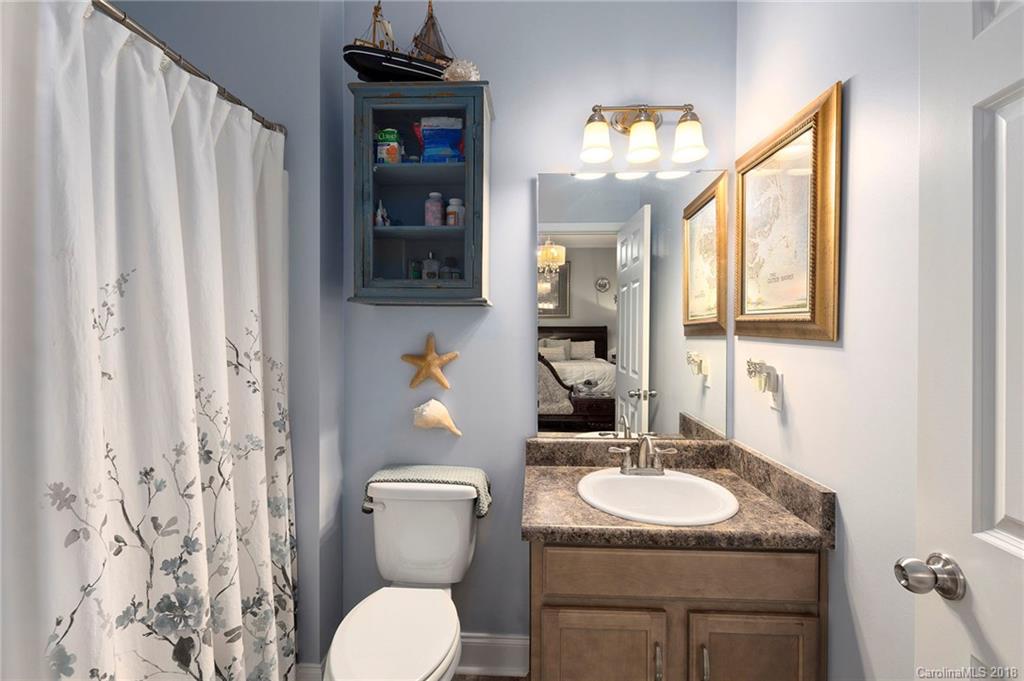 15 Crestview Street Asheville NC 28803