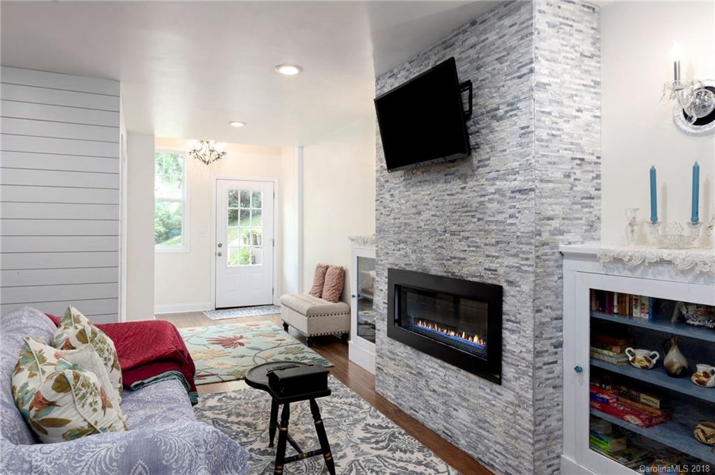 15 Crestview Street Asheville NC 28803