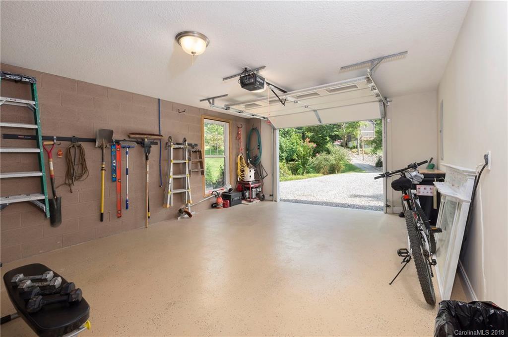 15 Crestview Street Asheville NC 28803