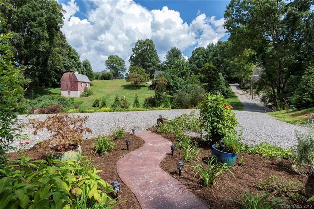 15 Crestview Street Asheville NC 28803