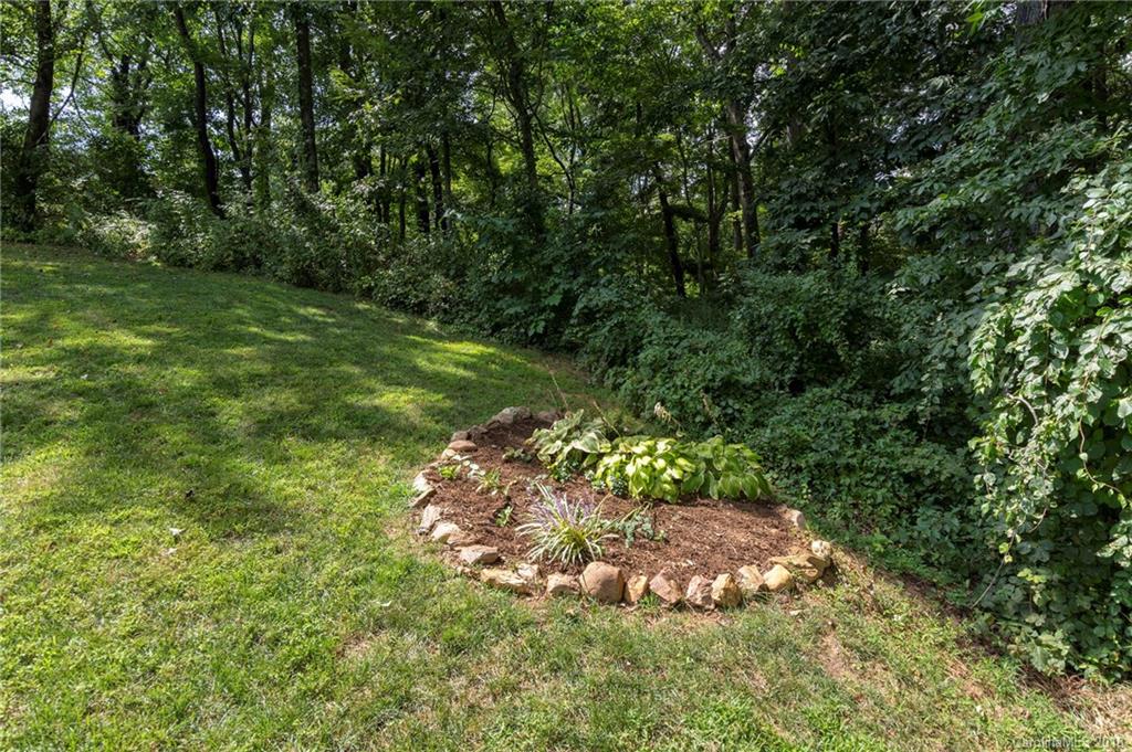 15 Crestview Street Asheville NC 28803
