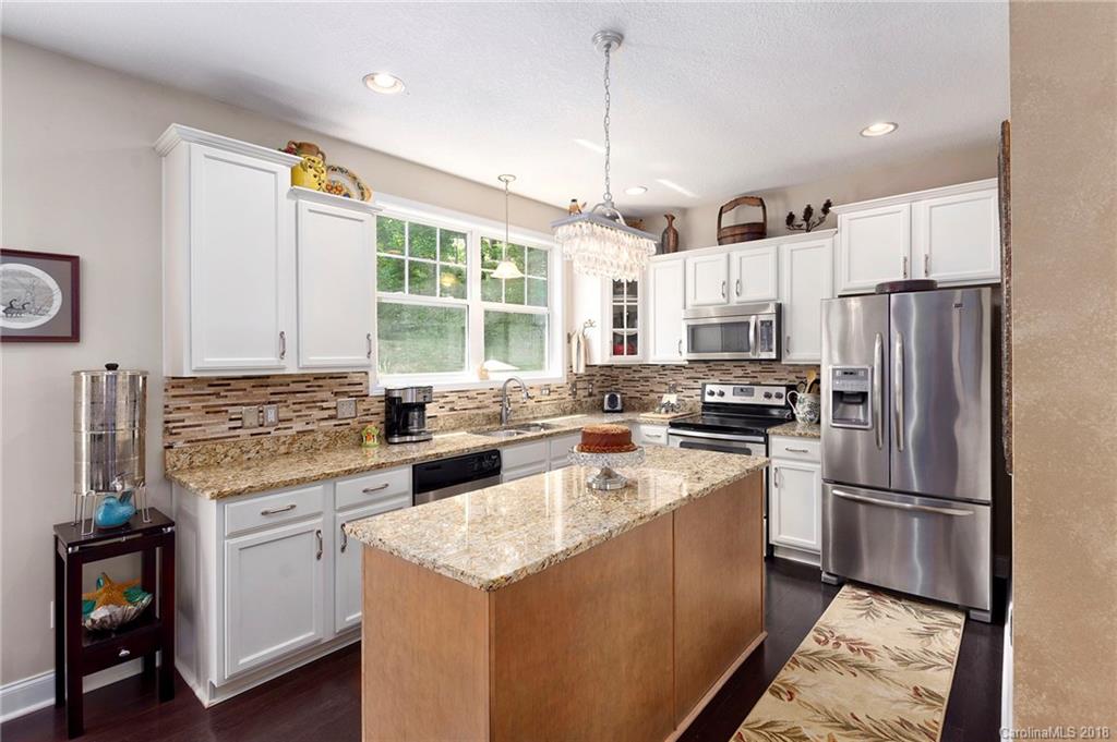 15 Crestview Street Asheville NC 28803