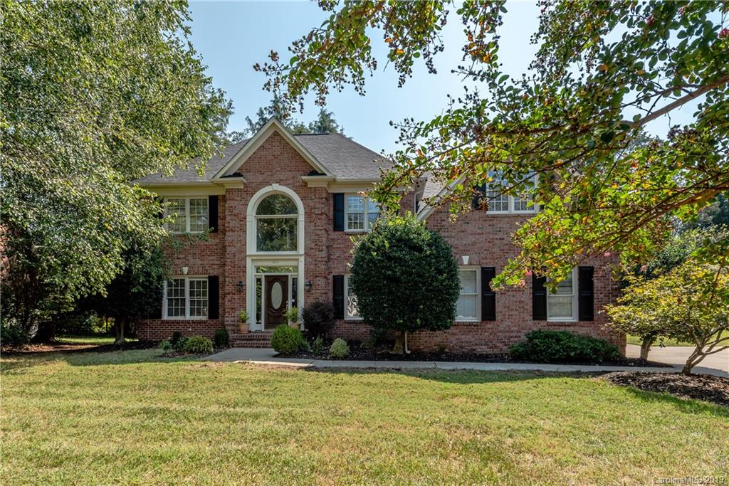 5613 Sunstar Court Charlotte NC 28226